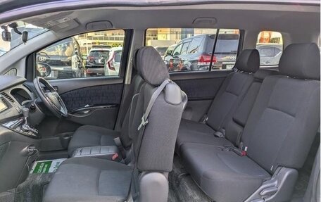 Toyota ISis I, 2015 год, 1 073 069 рублей, 18 фотография
