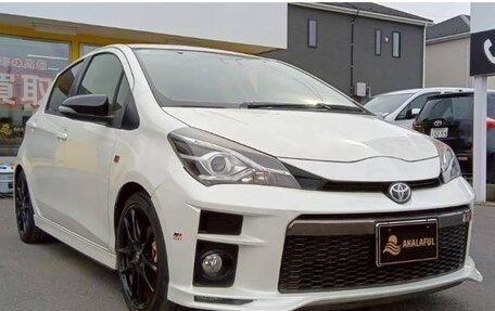 Toyota Vitz, 2019 год, 1 150 000 рублей, 2 фотография