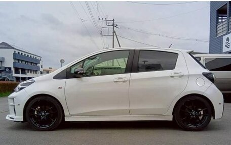 Toyota Vitz, 2019 год, 1 150 000 рублей, 5 фотография