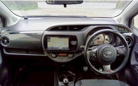 Toyota Vitz, 2019 год, 1 150 000 рублей, 12 фотография