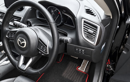 Mazda Axela, 2017 год, 965 005 рублей, 9 фотография