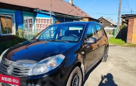 Renault Sandero I, 2013 год, 400 000 рублей, 5 фотография