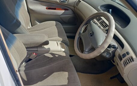 Toyota Vista V30, 2001 год, 570 000 рублей, 3 фотография