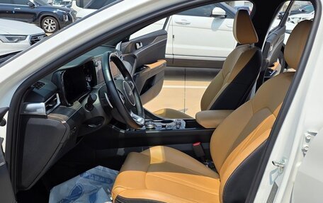 KIA K5, 2023 год, 2 700 000 рублей, 13 фотография