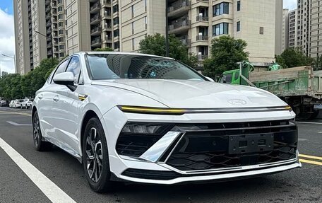 Hyundai Sonata VIII, 2023 год, 2 135 000 рублей, 1 фотография