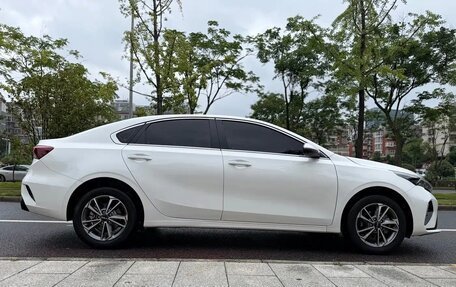 KIA K3, 2023 год, 1 435 000 рублей, 8 фотография