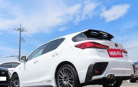 Lexus CT I рестайлинг, 2022 год, 1 800 000 рублей, 11 фотография