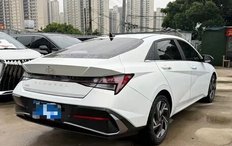 Hyundai Elantra, 2023 год, 1 658 000 рублей, 13 фотография