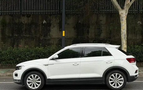 Volkswagen T-Roc I, 2019 год, 1 450 007 рублей, 5 фотография