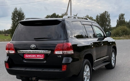 Toyota Land Cruiser 200, 2011 год, 4 850 000 рублей, 3 фотография