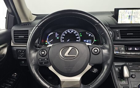 Lexus CT I рестайлинг, 2015 год, 1 350 000 рублей, 9 фотография