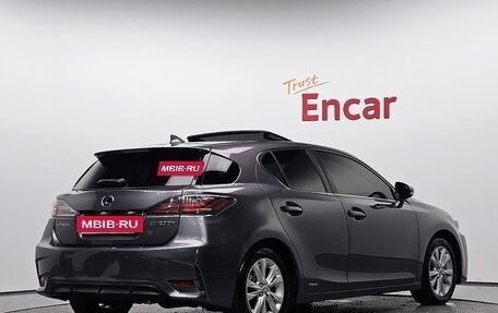 Lexus CT I рестайлинг, 2015 год, 1 350 000 рублей, 2 фотография