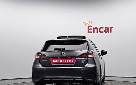 Lexus CT I рестайлинг, 2015 год, 1 350 000 рублей, 4 фотография