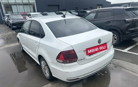 Volkswagen Polo VI (EU Market), 2018 год, 470 000 рублей, 3 фотография