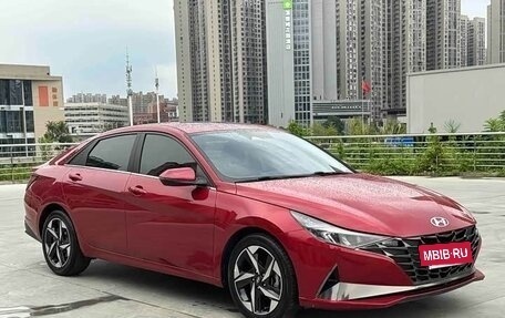 Hyundai Elantra, 2023 год, 1 876 000 рублей, 3 фотография