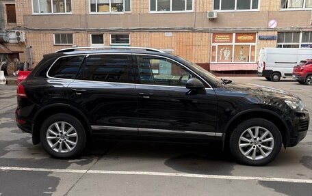 Volkswagen Touareg III, 2013 год, 2 990 000 рублей, 3 фотография