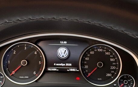 Volkswagen Touareg III, 2013 год, 2 990 000 рублей, 10 фотография