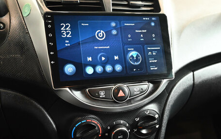Hyundai Solaris II рестайлинг, 2014 год, 970 000 рублей, 14 фотография