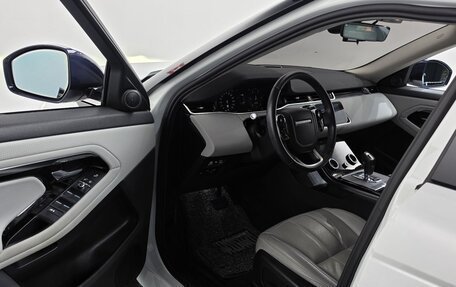 Land Rover Range Rover Evoque II, 2020 год, 2 870 000 рублей, 9 фотография