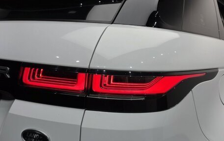 Land Rover Range Rover Evoque II, 2020 год, 2 870 000 рублей, 6 фотография