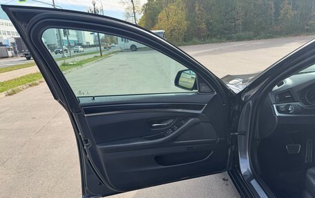 BMW 5 серия, 2016 год, 2 300 000 рублей, 21 фотография