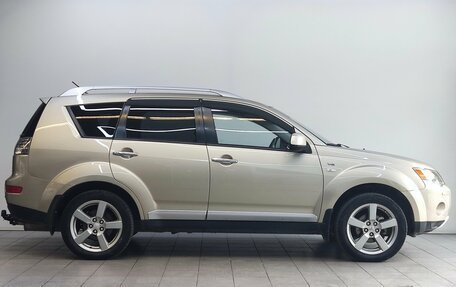 Mitsubishi Outlander III рестайлинг 3, 2007 год, 1 150 000 рублей, 4 фотография