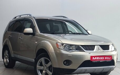 Mitsubishi Outlander III рестайлинг 3, 2007 год, 1 150 000 рублей, 3 фотография