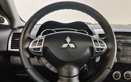 Mitsubishi Outlander III рестайлинг 3, 2007 год, 1 150 000 рублей, 10 фотография