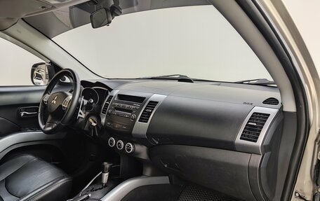 Mitsubishi Outlander III рестайлинг 3, 2007 год, 1 150 000 рублей, 20 фотография