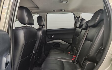 Mitsubishi Outlander III рестайлинг 3, 2007 год, 1 150 000 рублей, 18 фотография