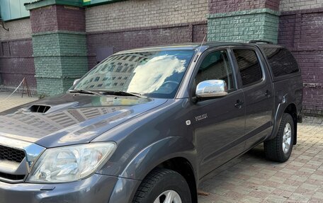 Toyota Hilux VII, 2011 год, 1 950 000 рублей, 4 фотография