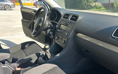 Volkswagen Golf VI, 2011 год, 440 000 рублей, 5 фотография