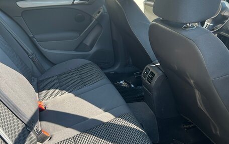 Volkswagen Golf VI, 2011 год, 440 000 рублей, 7 фотография