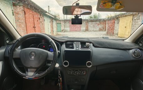 Renault Logan II, 2016 год, 970 000 рублей, 34 фотография