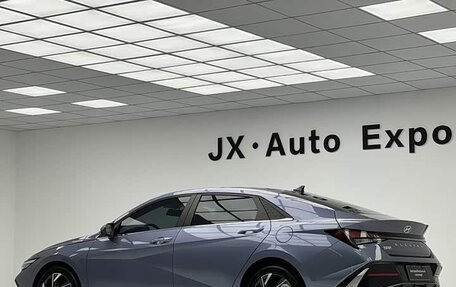 Hyundai Elantra, 2023 год, 1 250 000 рублей, 4 фотография