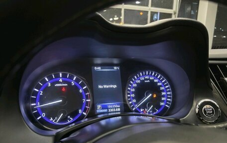 Infiniti Q50 I рестайлинг, 2014 год, 1 740 000 рублей, 18 фотография