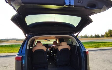 KIA Carnival, 2021 год, 3 800 000 рублей, 13 фотография