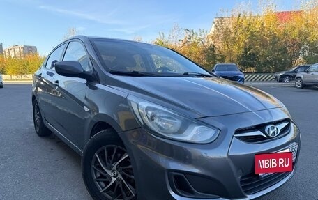 Hyundai Solaris II рестайлинг, 2014 год, 635 000 рублей, 2 фотография