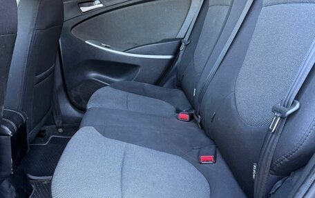 Hyundai Solaris II рестайлинг, 2014 год, 635 000 рублей, 17 фотография