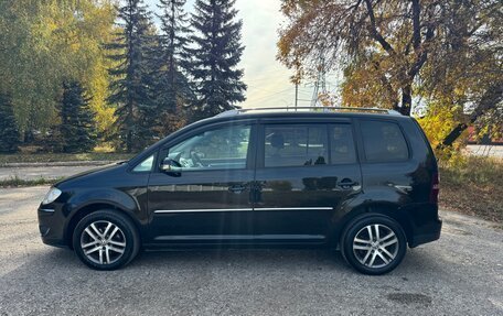 Volkswagen Touran III, 2007 год, 760 000 рублей, 2 фотография