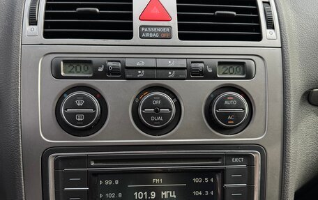 Volkswagen Touran III, 2007 год, 760 000 рублей, 20 фотография