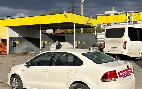Volkswagen Polo VI (EU Market), 2012 год, 680 000 рублей, 6 фотография