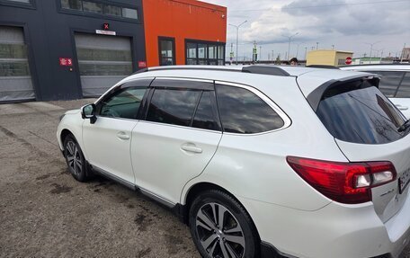 Subaru Outback IV рестайлинг, 2017 год, 1 900 000 рублей, 5 фотография