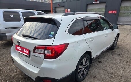 Subaru Outback IV рестайлинг, 2017 год, 1 900 000 рублей, 6 фотография