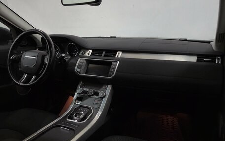 Land Rover Range Rover Evoque I, 2017 год, 2 680 000 рублей, 15 фотография