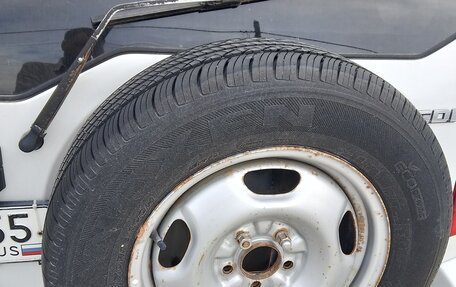 Mitsubishi Pajero iO, 2000 год, 133 333 рублей, 2 фотография