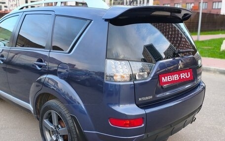 Mitsubishi Outlander III рестайлинг 3, 2008 год, 1 230 000 рублей, 10 фотография