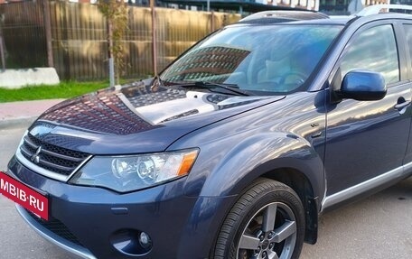 Mitsubishi Outlander III рестайлинг 3, 2008 год, 1 230 000 рублей, 8 фотография