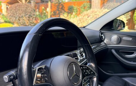 Mercedes-Benz E-Класс, 2021 год, 4 735 000 рублей, 10 фотография