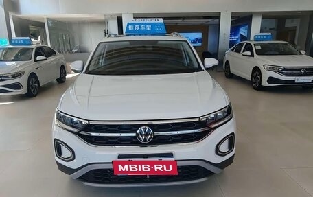 Volkswagen T-Roc I, 2026 год, 1 850 325 рублей, 2 фотография